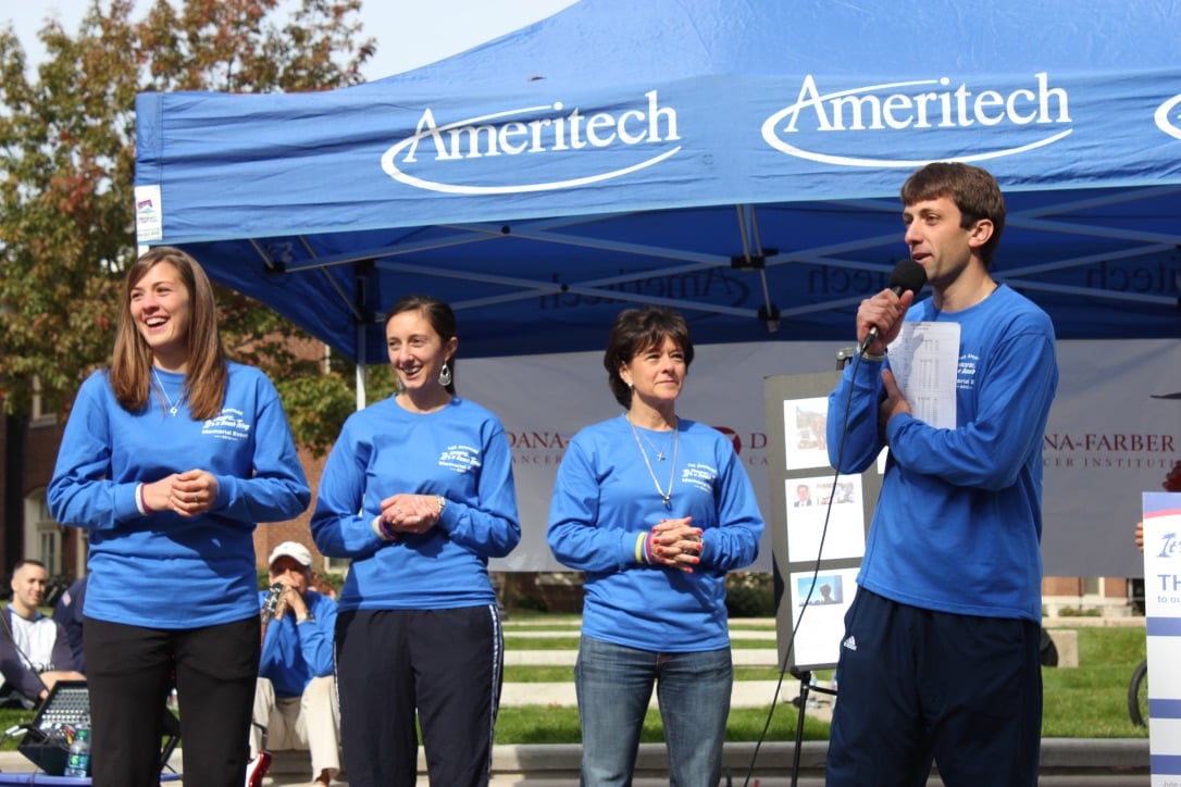 Beach family at 2012 Hope 5k event